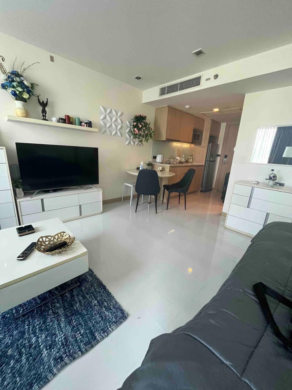 公寓 Stunning Unit Situated In