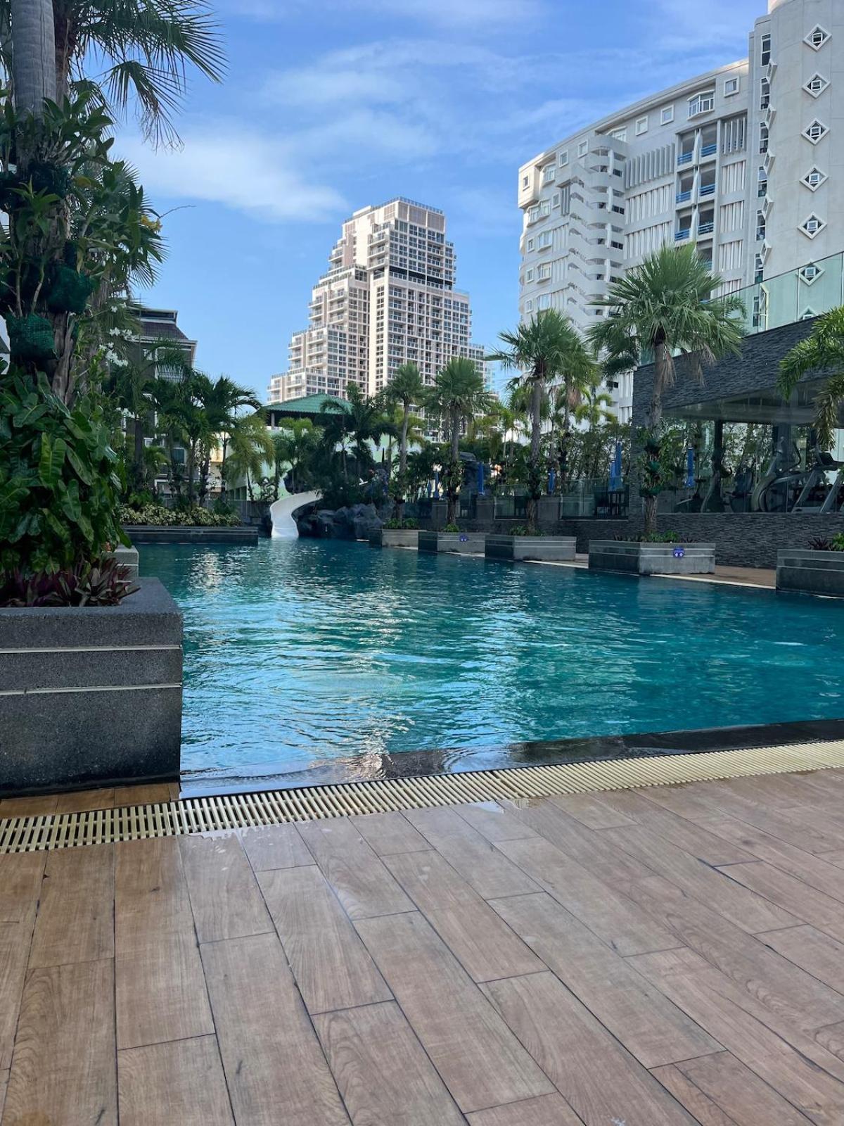 公寓 Stunning Unit Situated In *